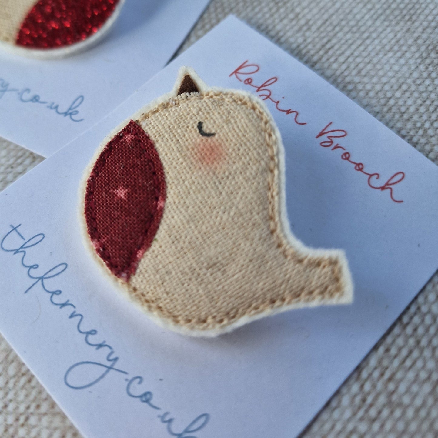 Rosy-cheeked Robin brooch