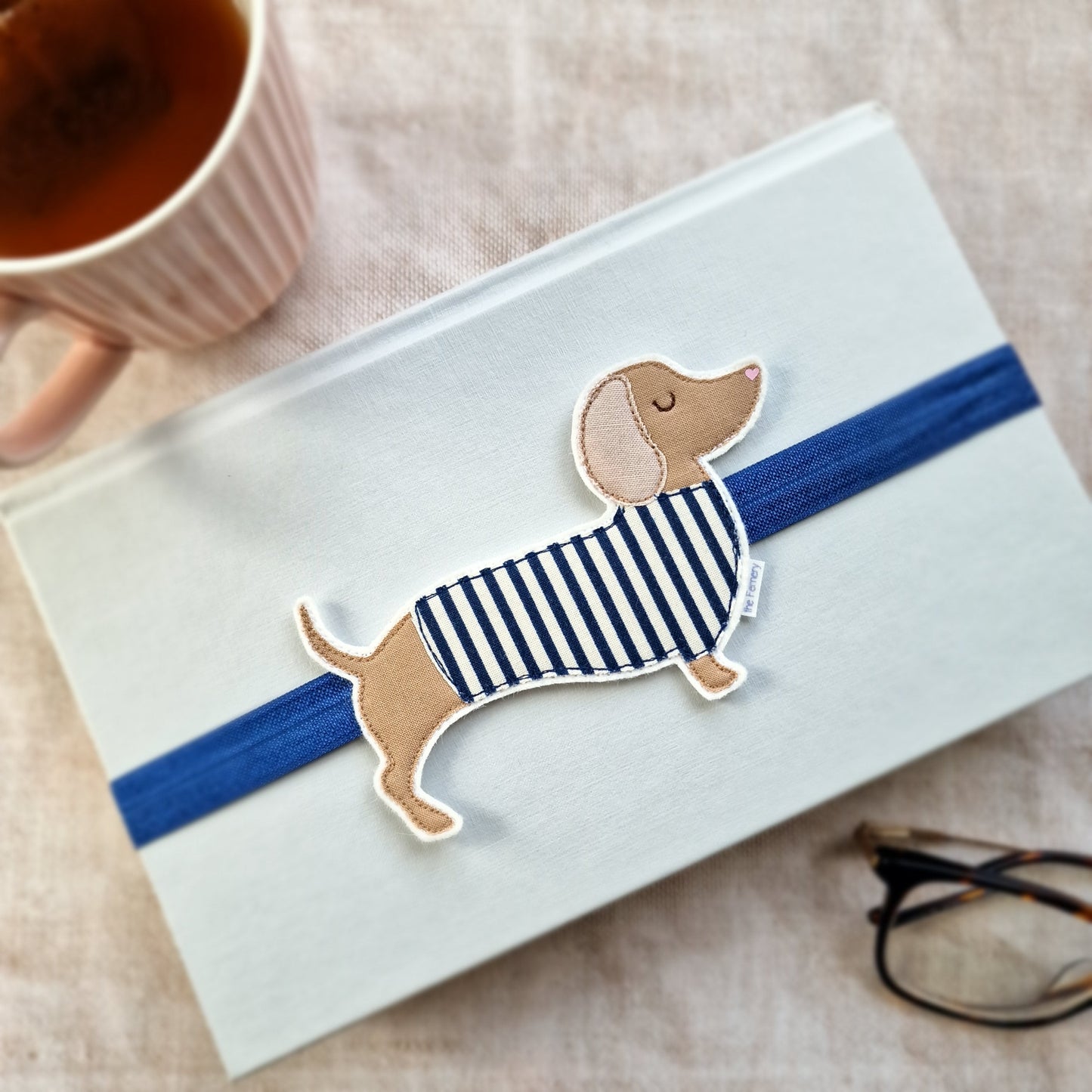 Dachshund Bookband
