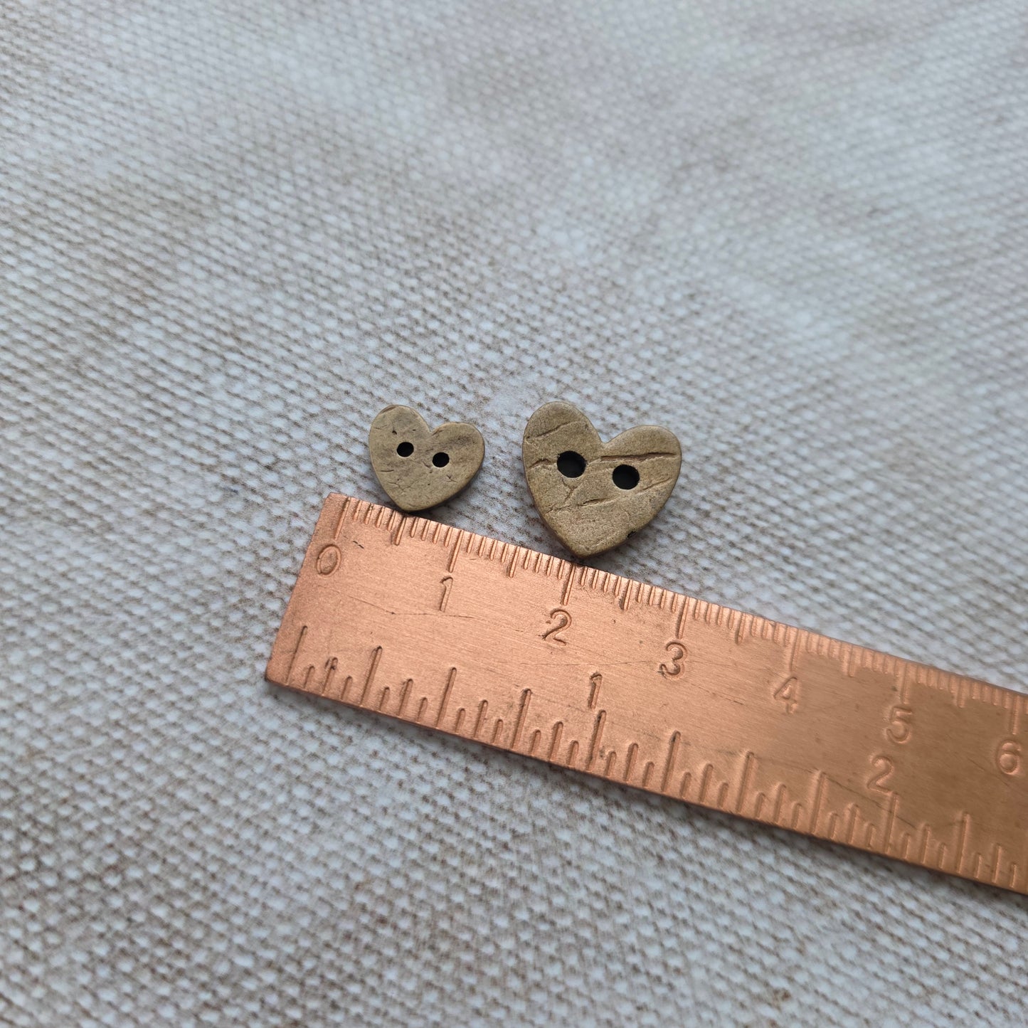 Heart Shaped Coco Shell buttons - 15mm