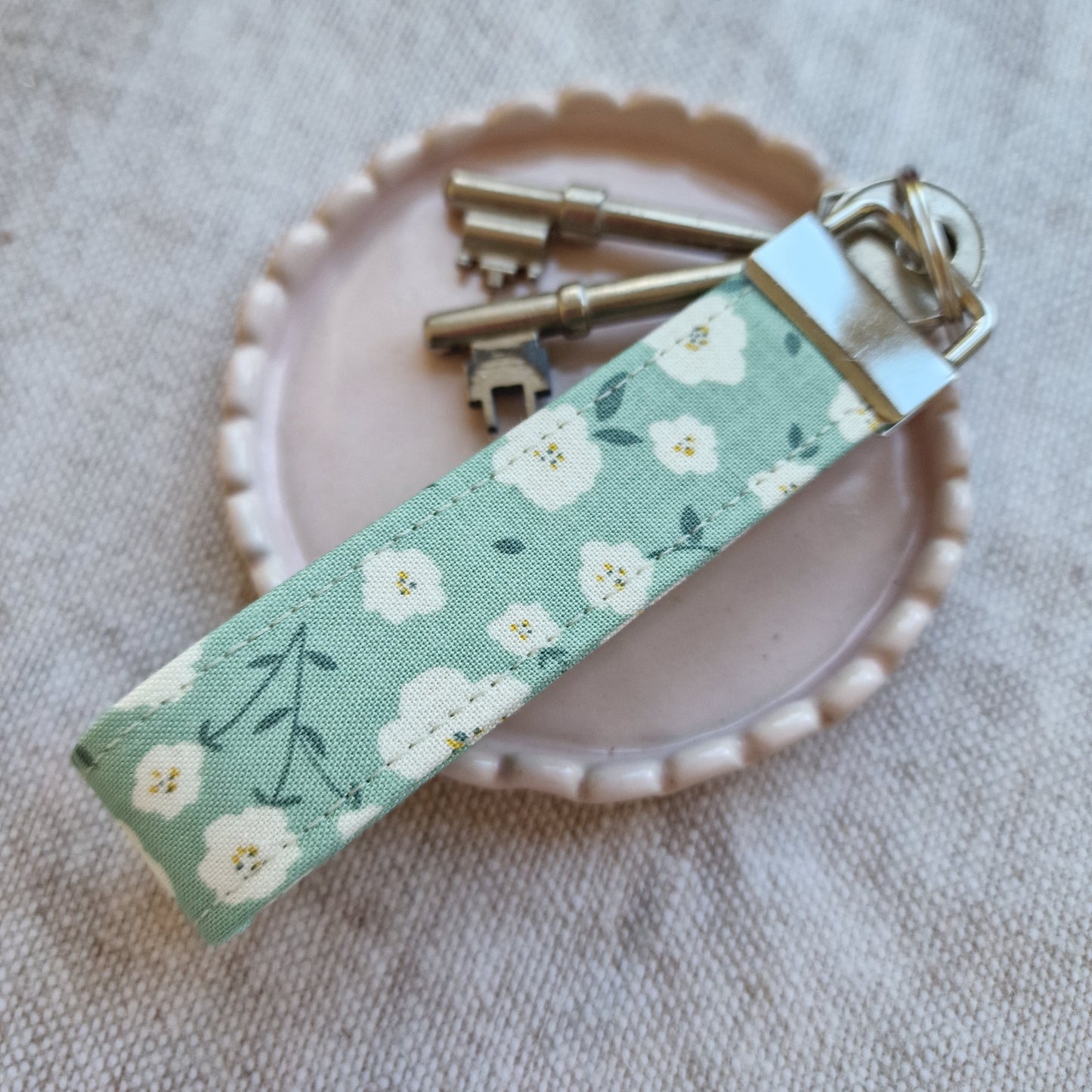 Little Loops Keyfobs - Ready to post