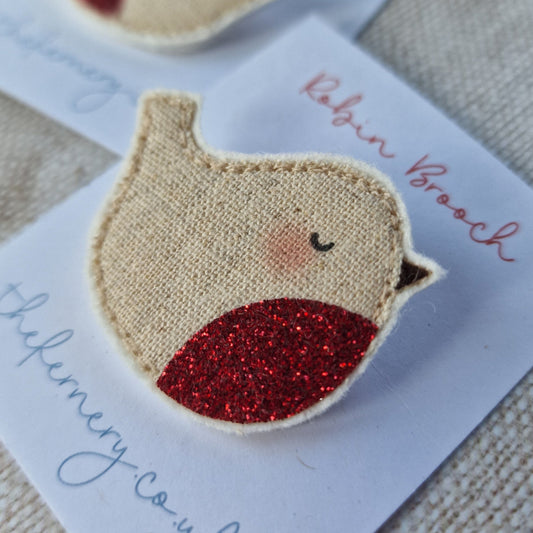 Rosy-cheeked Robin brooch