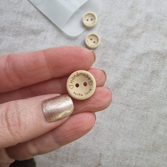 Handmade with Love buttons, 15mm