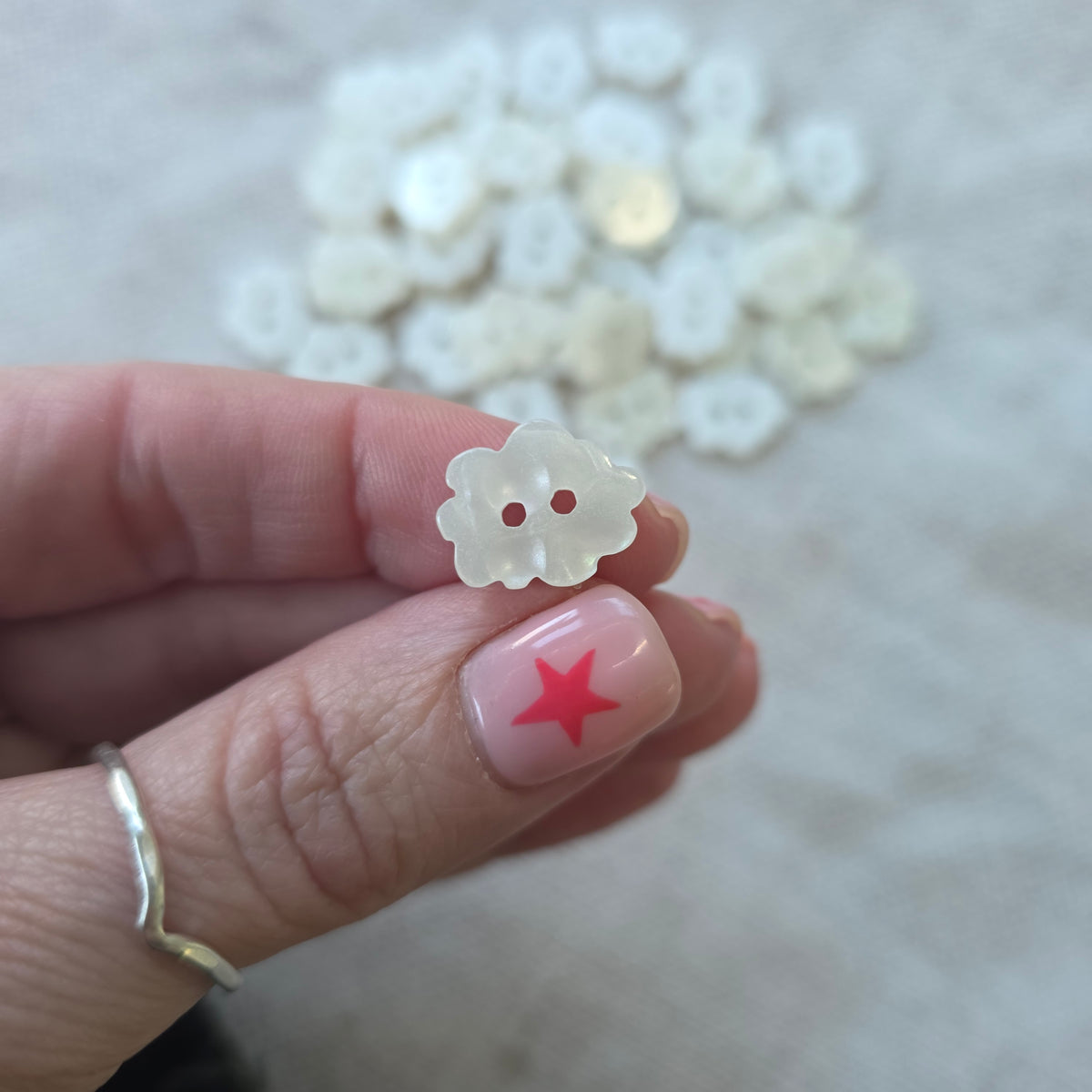 Cloud buttons