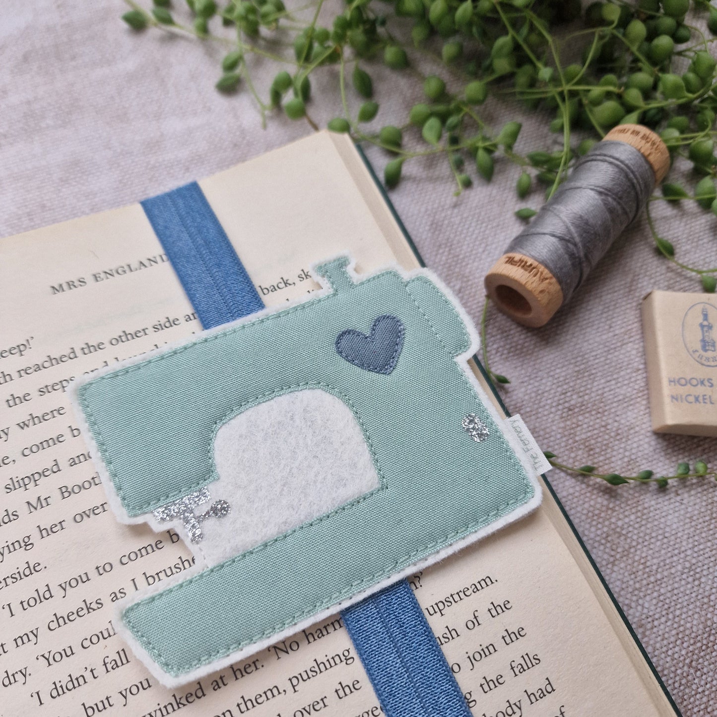 Sewing Machine Bookband