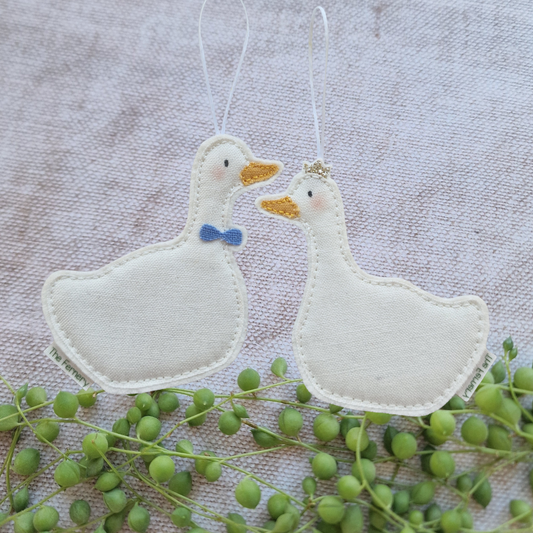 Mama & Papa Duck