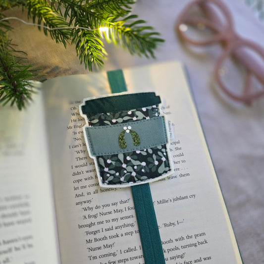 Mistletoe Kisses Coffee Cup Bookband