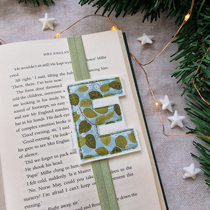 Christmas Initial Bookband Special Editions