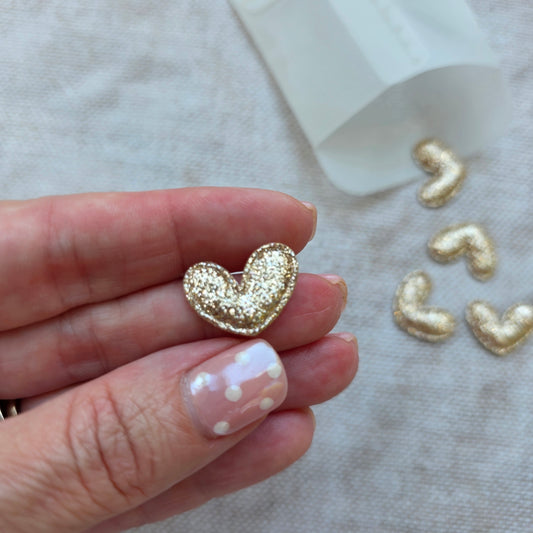 Gold Glitter Cutesy Heart embellishment
