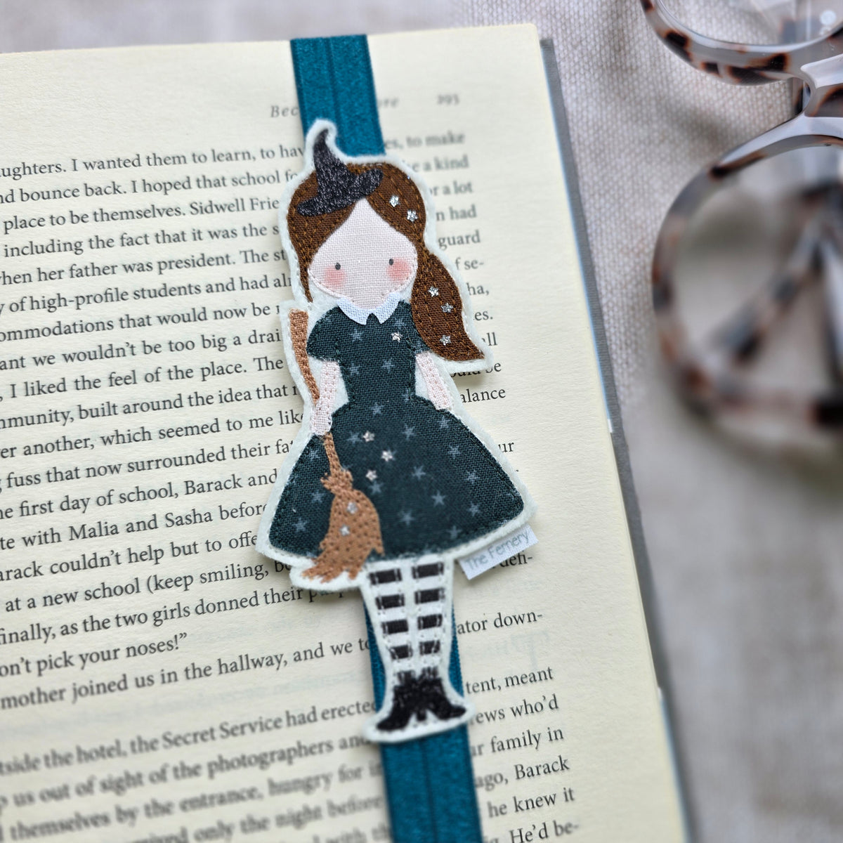 Witch Bookband - Brunette Ponytail