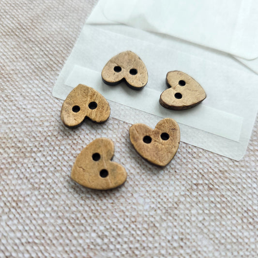 Heart Shaped Coco Shell buttons - 15mm