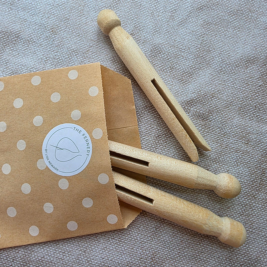 Wooden Dolly Pegs