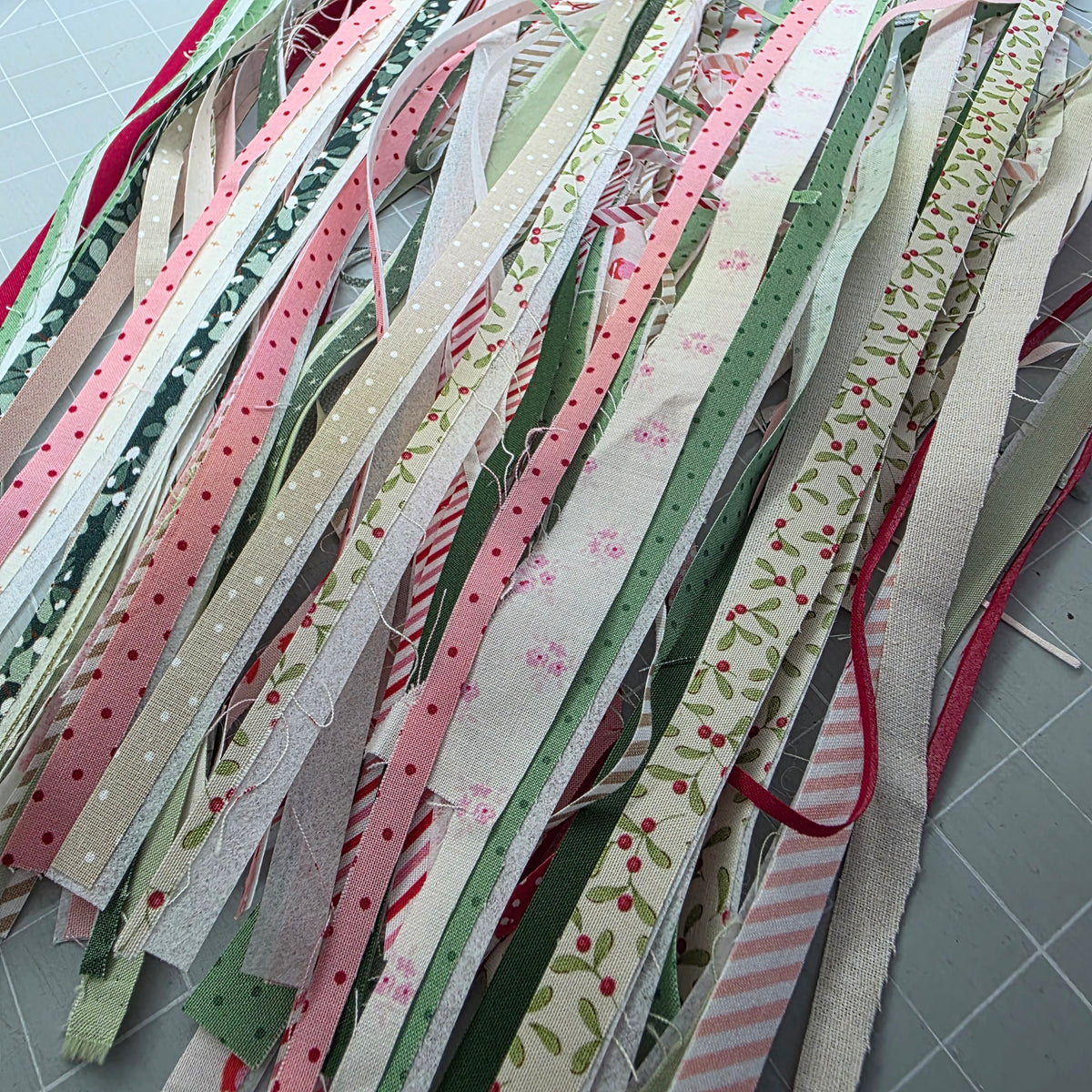 Advent Scraps - large
